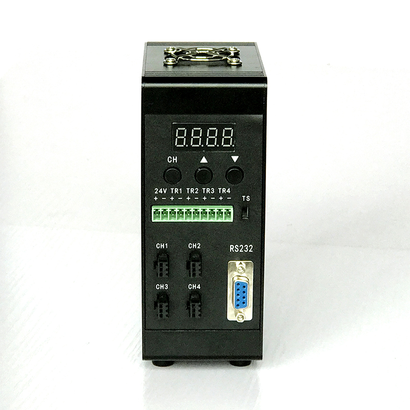 DCM4C030W迷你数字光源调光器